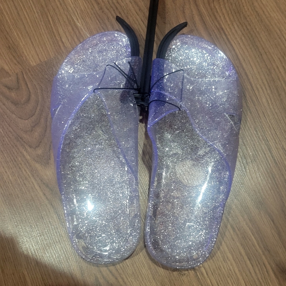 Clear glitter jelly sandals